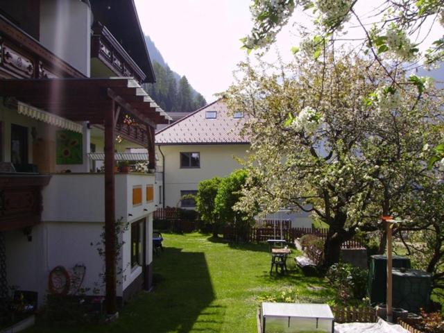 Apartamento Haus Marion Jerzens Exterior foto